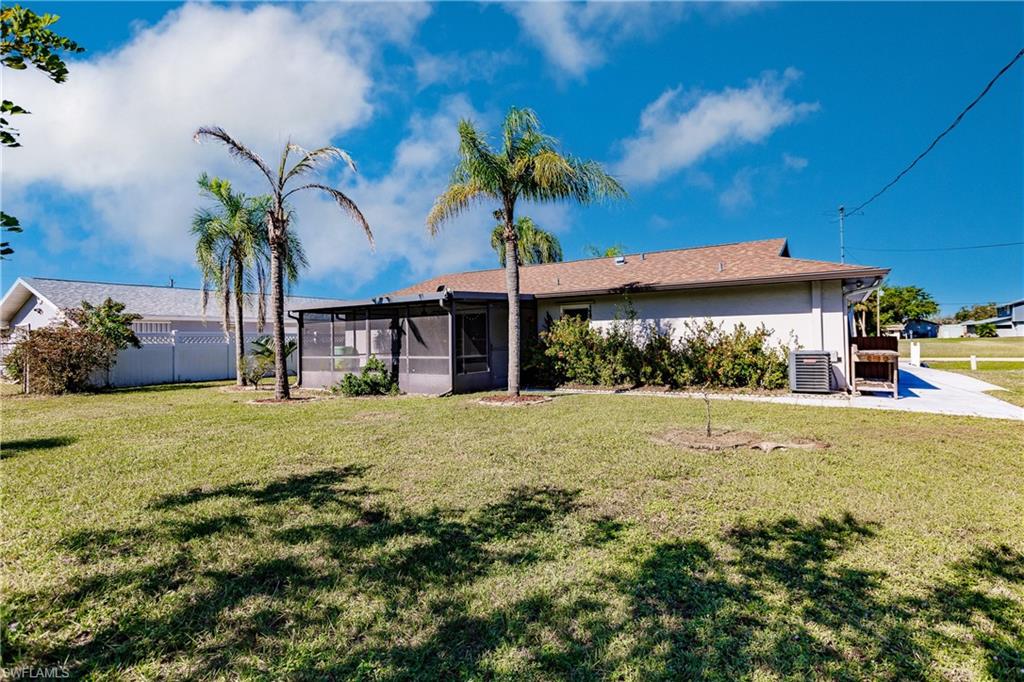 FORT MYERS SHORES - Residential