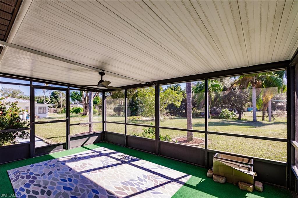 FORT MYERS SHORES - Residential