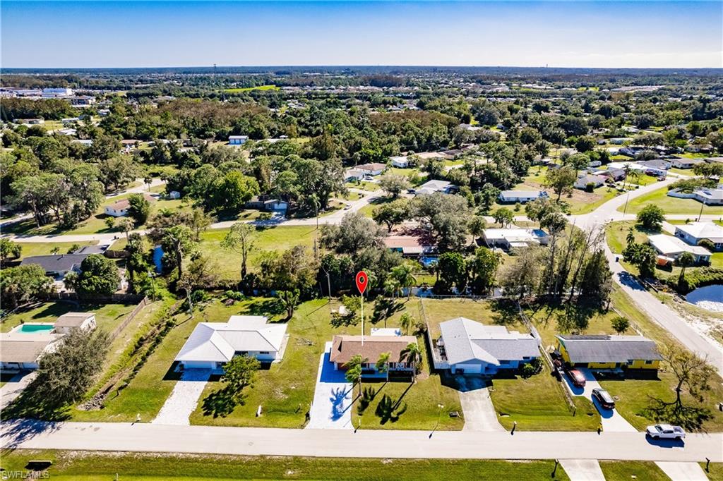 FORT MYERS SHORES - Residential