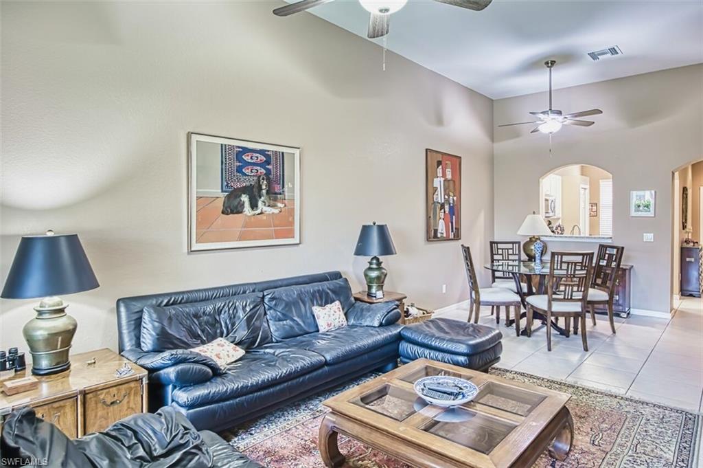 7840 Lake Sawgrass LOOP 4013