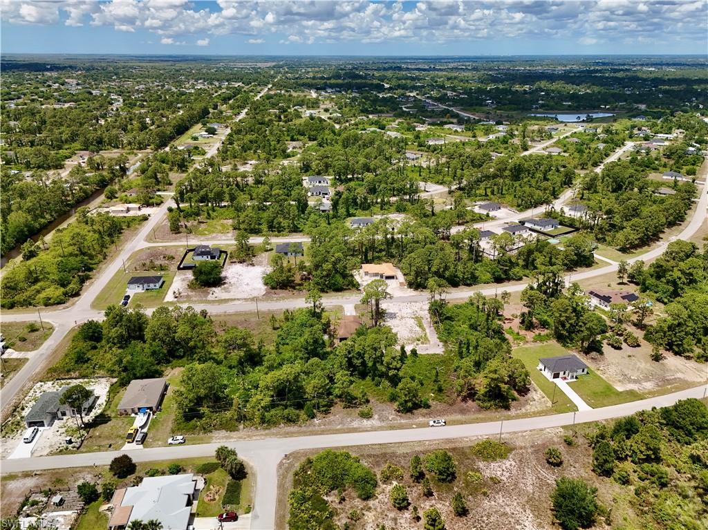 LEHIGH ACRES - Land