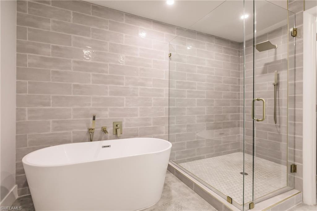 WHISKEY CREEK ESTATES - Residential