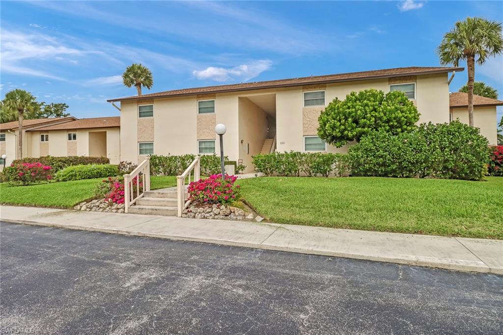 COUNTRY CLUB GARDENS - Residential