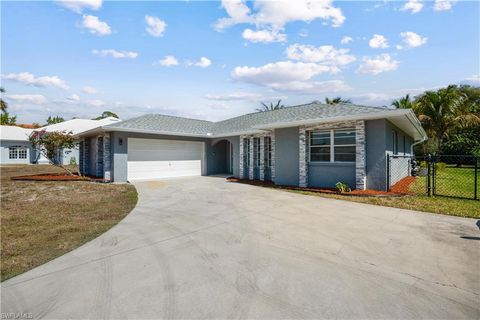 28405 Mango DR BONITA SPRINGS FL 34134