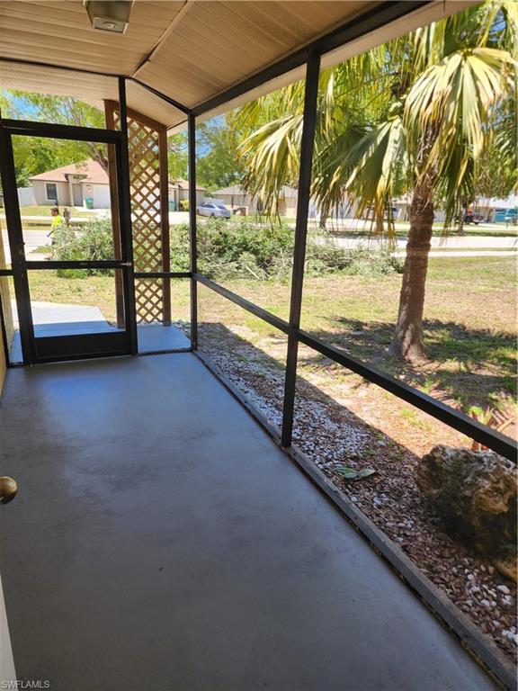 CAPE CORAL - Residential