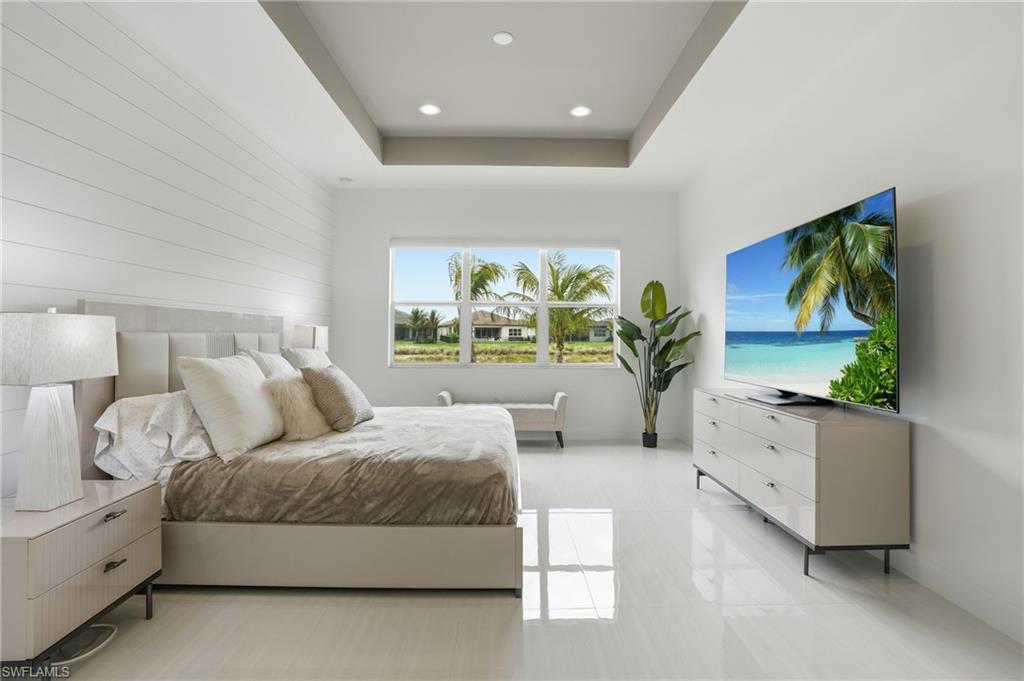 VALENCIA TRAILS - Residential