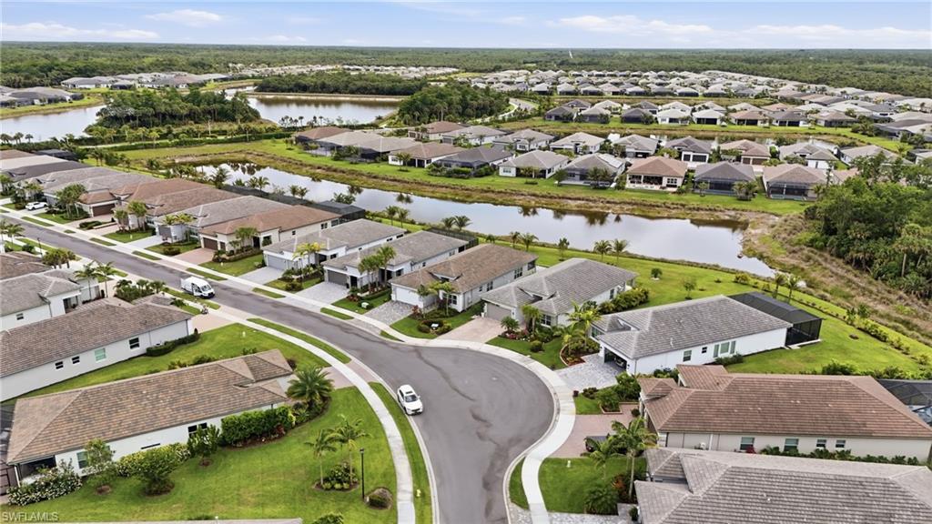 VALENCIA TRAILS - Residential