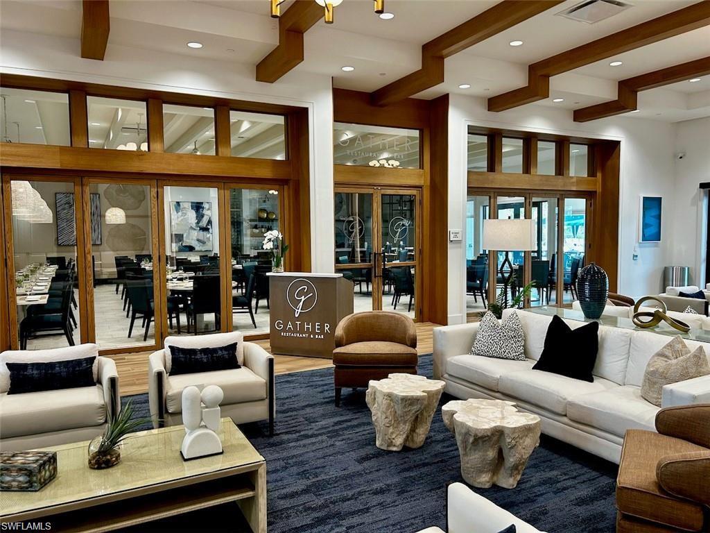 VALENCIA TRAILS - Residential