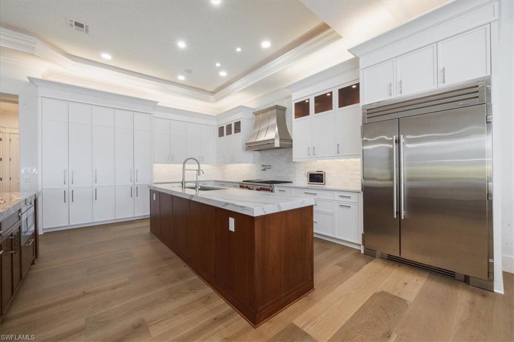 AQUALANE SHORES - Residential