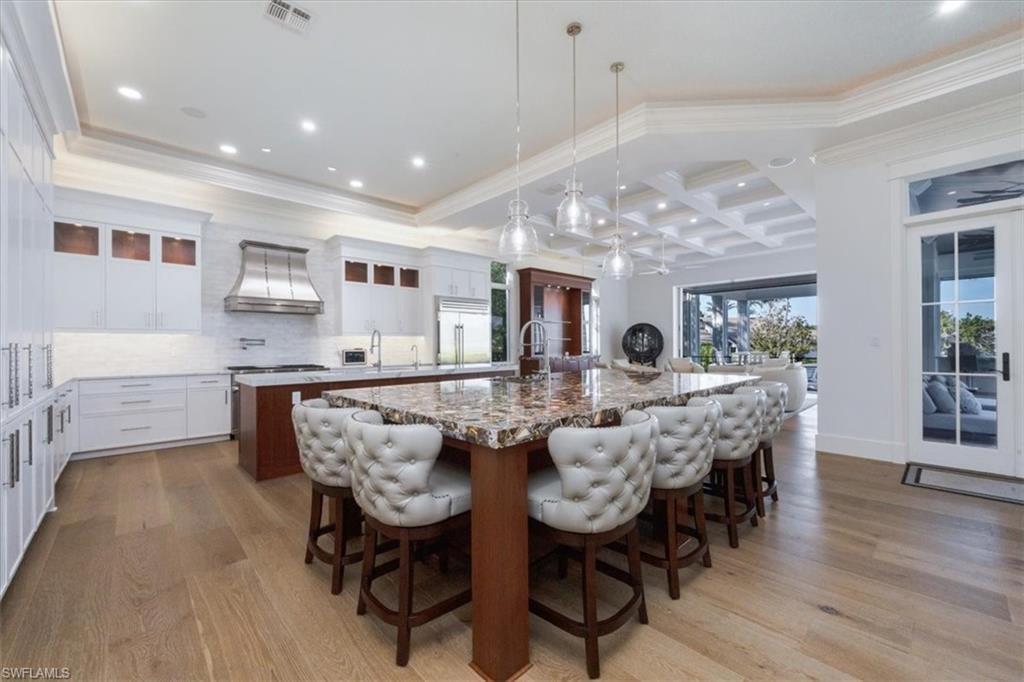 AQUALANE SHORES - Residential