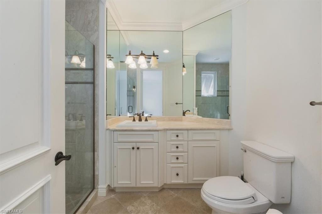 AQUALANE SHORES - Residential