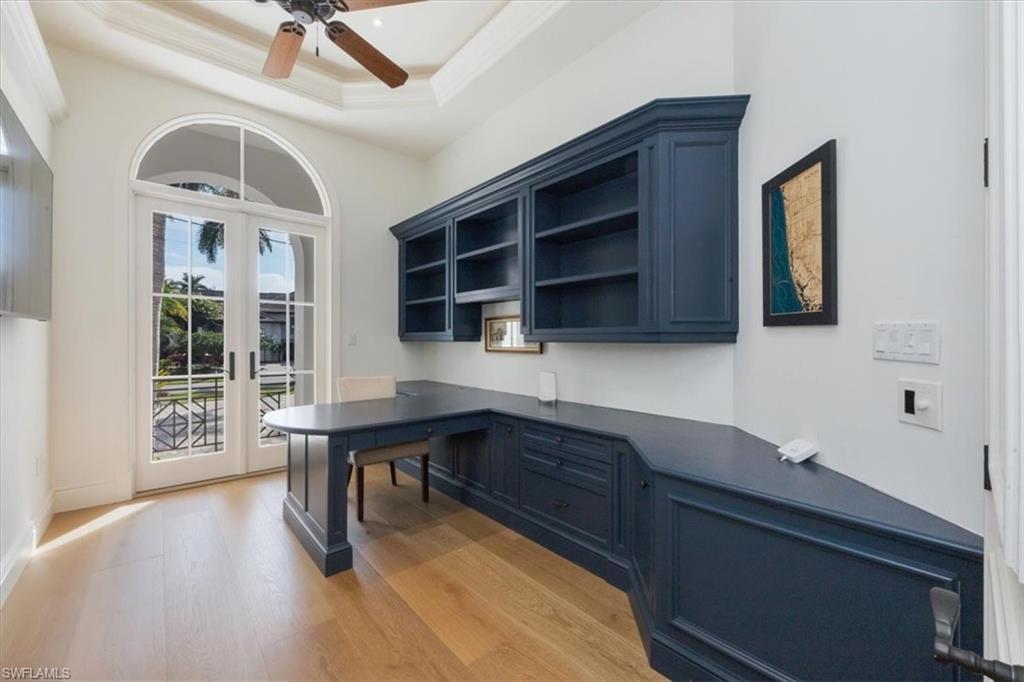 AQUALANE SHORES - Residential