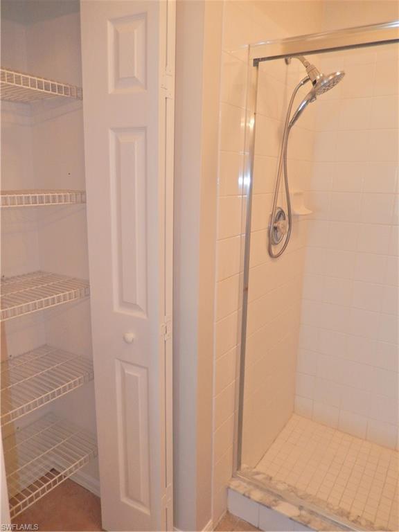 WILLOWBROOK - Residential