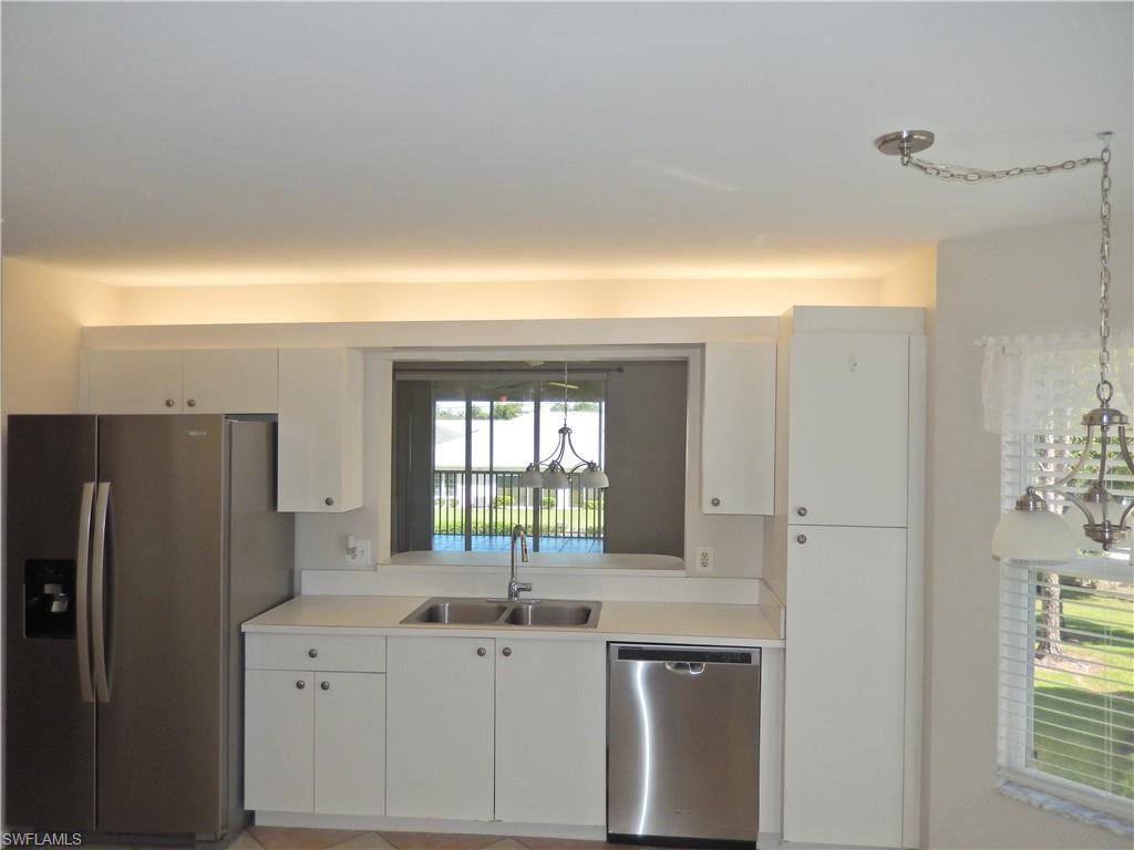 WILLOWBROOK - Residential