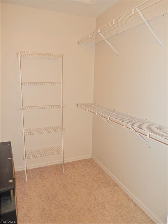 WILLOWBROOK - Residential