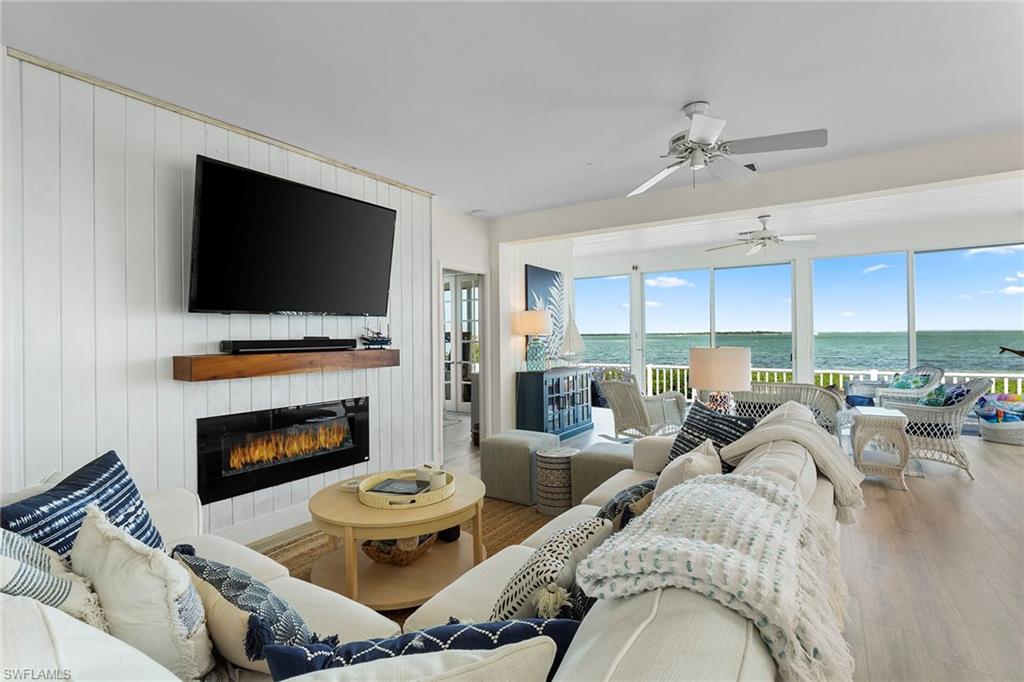 USEPPA ISLAND - Residential