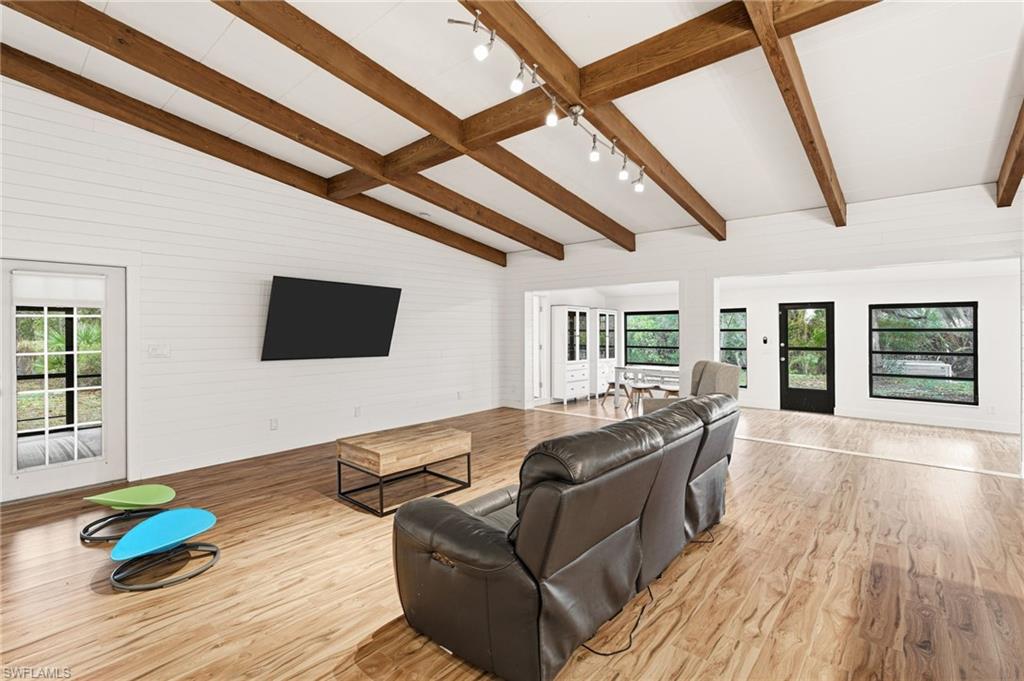 PUNTA GORDA - Residential