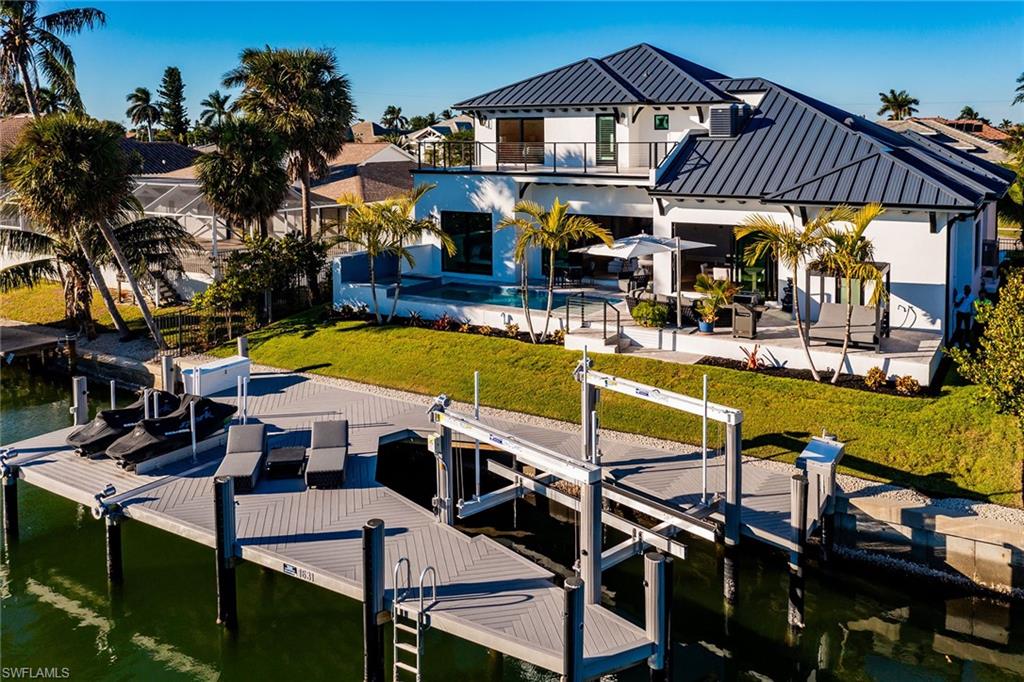 MARCO ISLAND - Residential