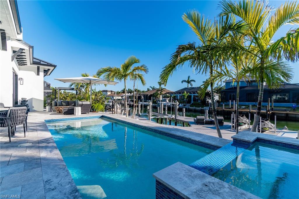 MARCO ISLAND - Residential