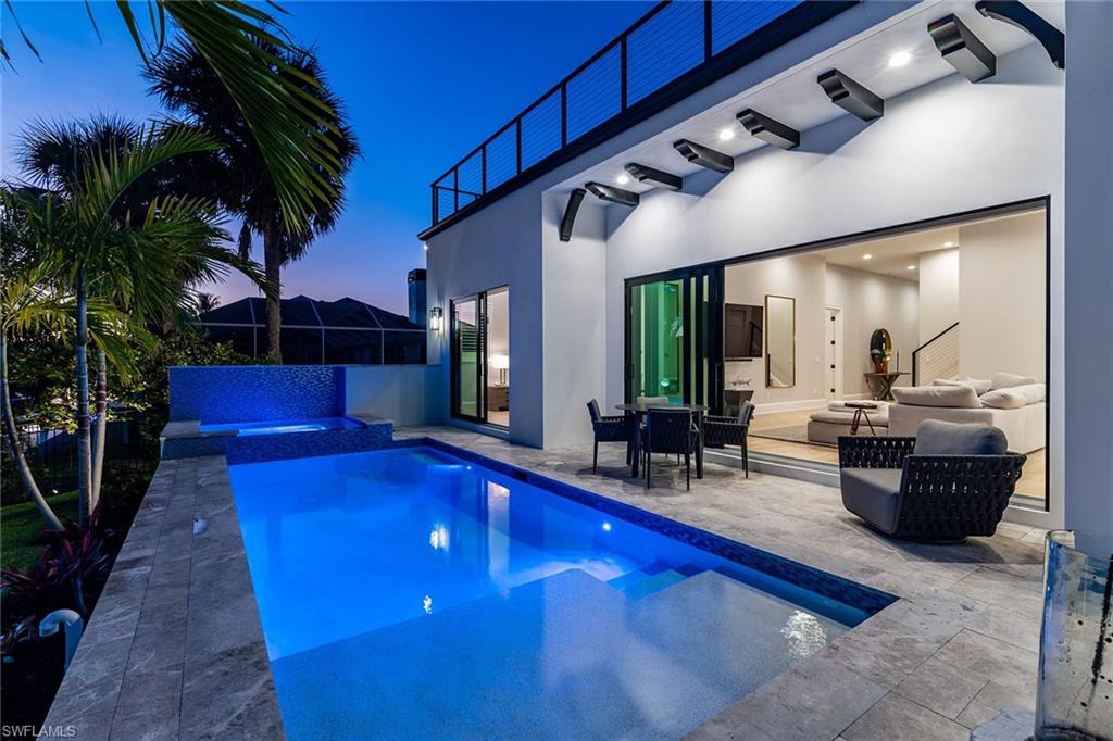 MARCO ISLAND - Residential