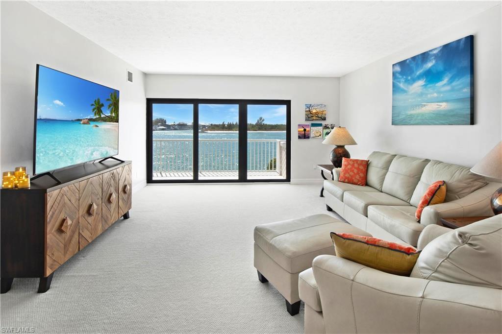 MARCO TOWERS - Residential