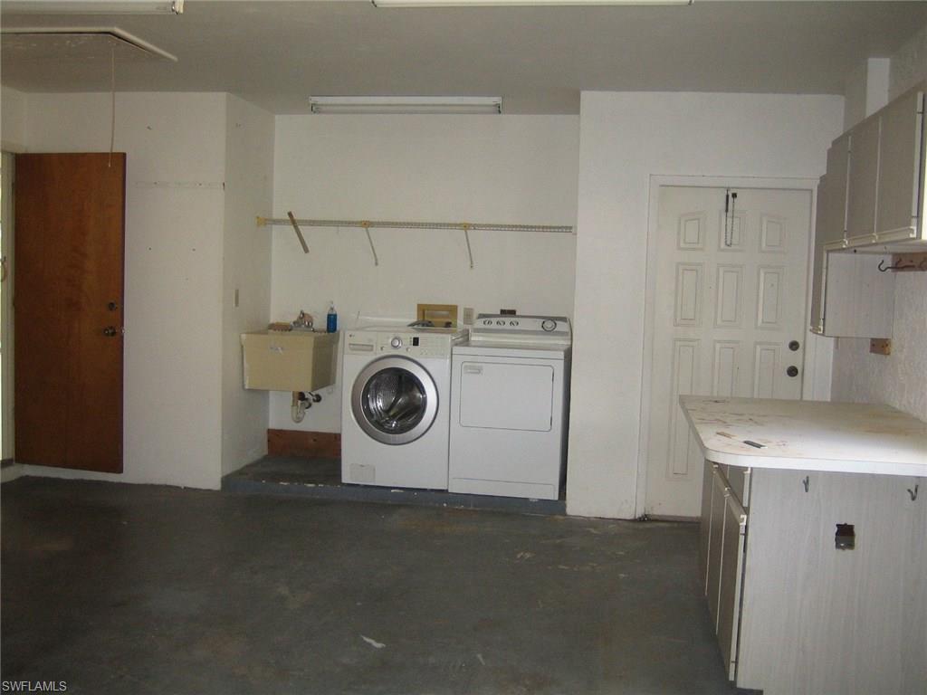 NAPLES PARK - Residential