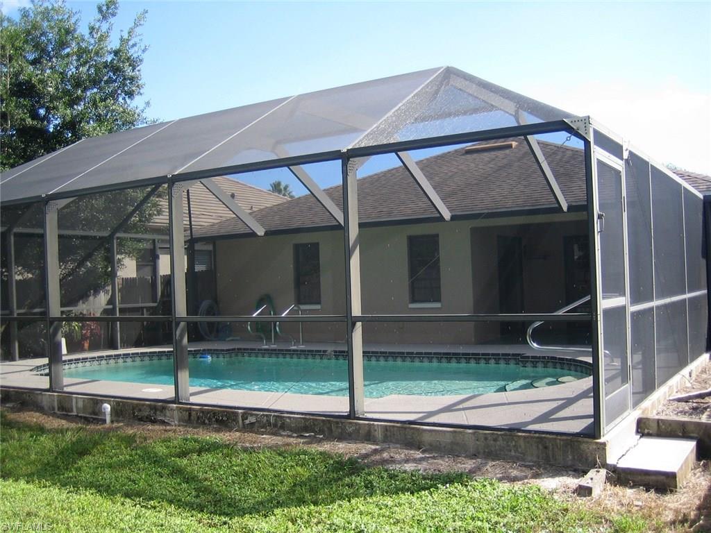 NAPLES PARK - Residential