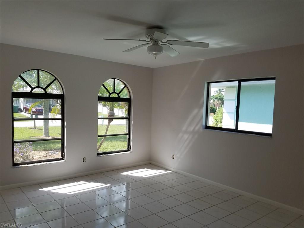 NAPLES PARK - Residential