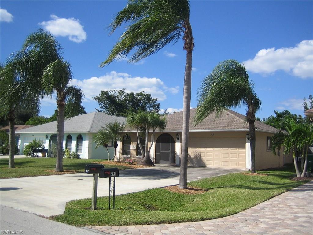 NAPLES PARK - Residential