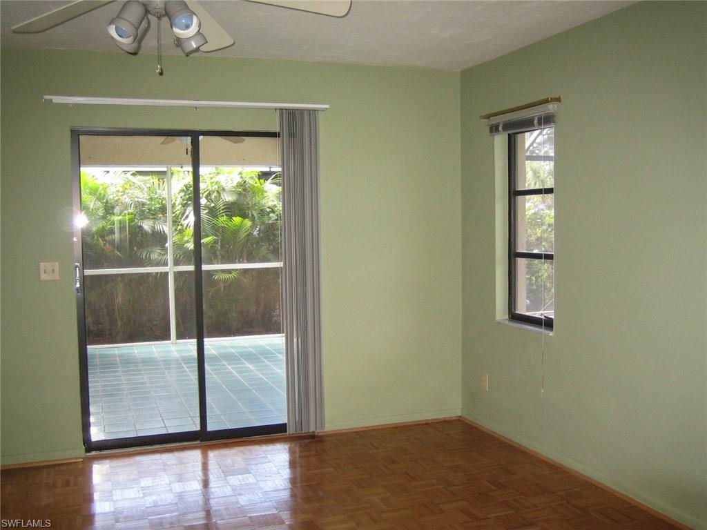 NAPLES PARK - Residential