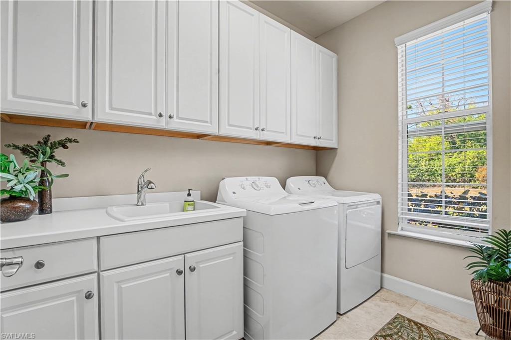 LUCAYA - Residential