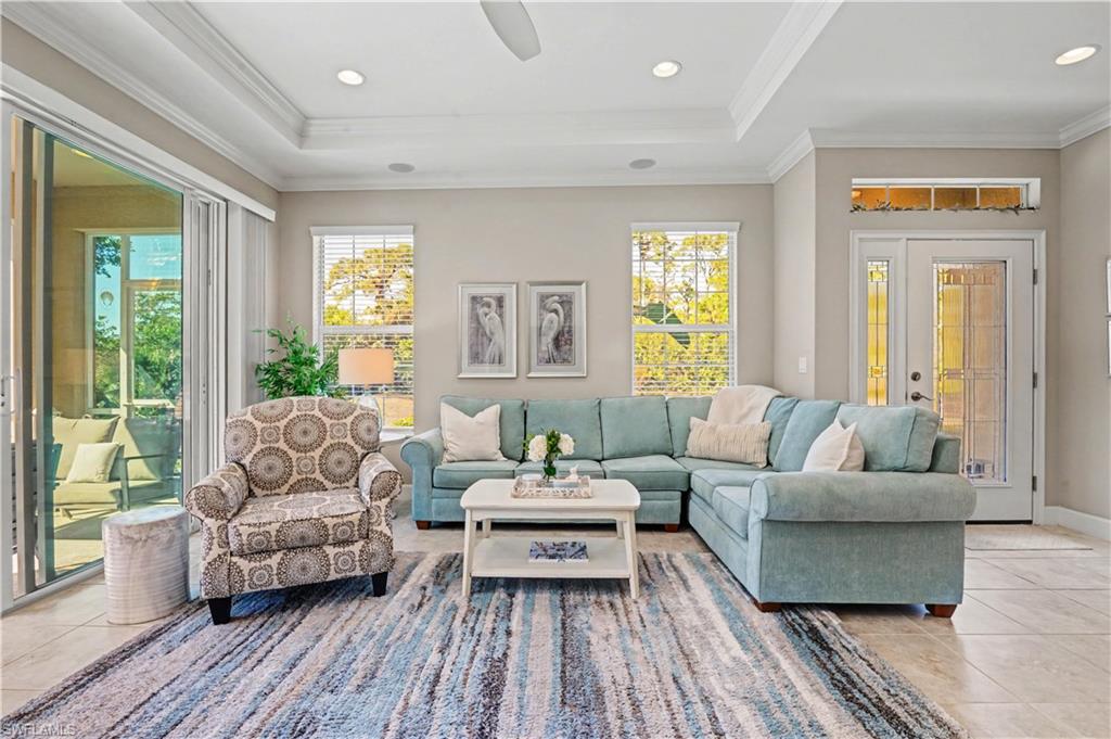 LUCAYA - Residential