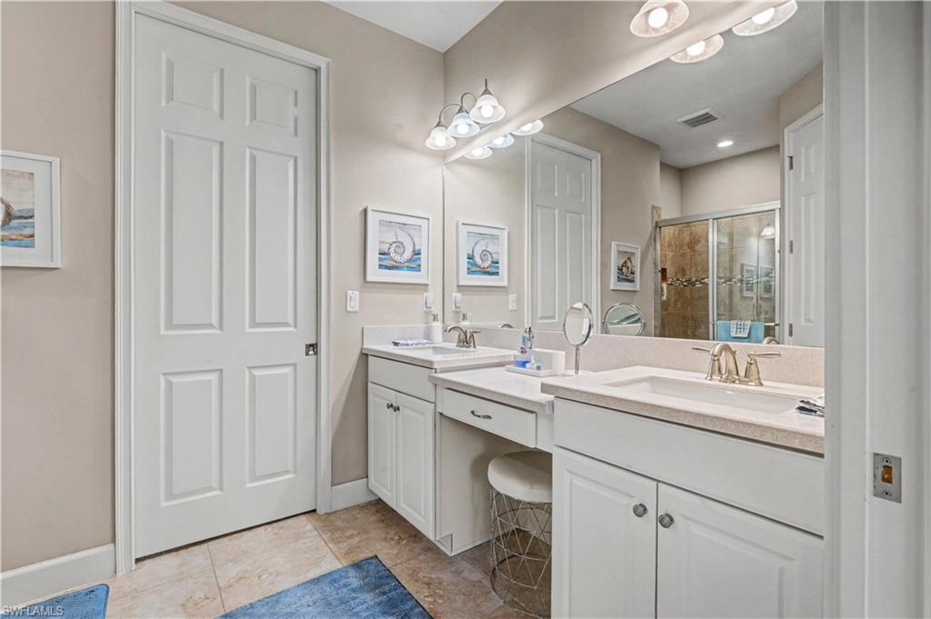 LUCAYA - Residential