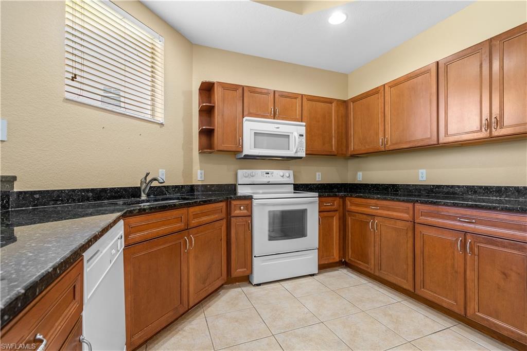 SAIL HARBOUR - Residential