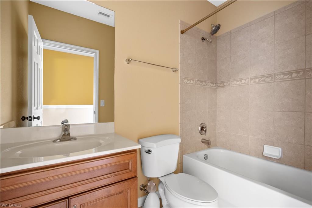 SAIL HARBOUR - Residential