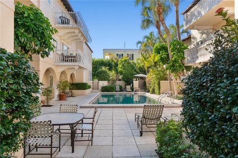 350 3rd AVE S 2B NAPLES FL 34102