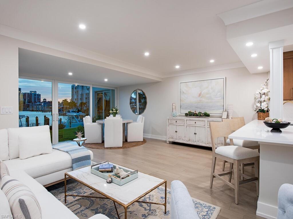 COLONY GARDENS - Residential