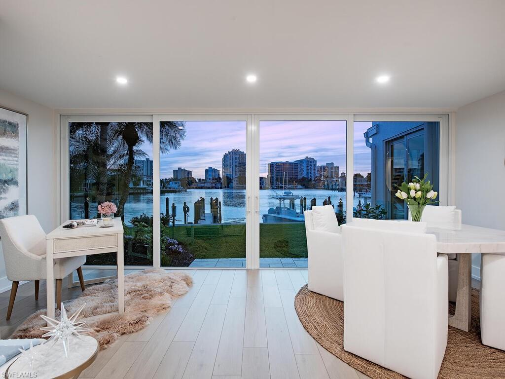 COLONY GARDENS - Residential