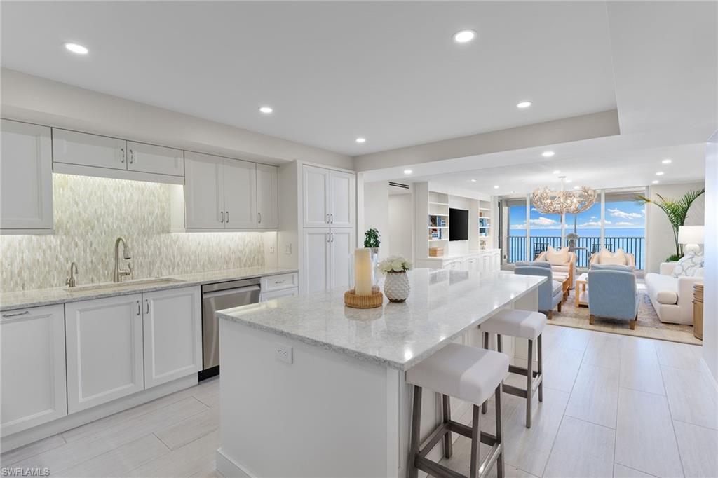 DIPLOMAT - Residential