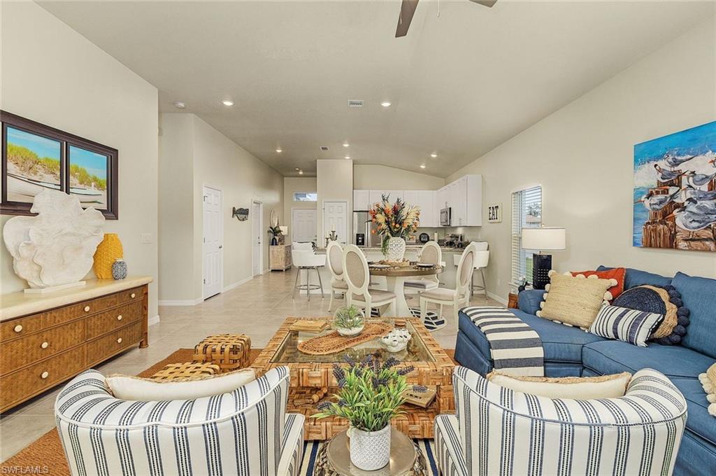 CAPE CORAL - Residential Lease