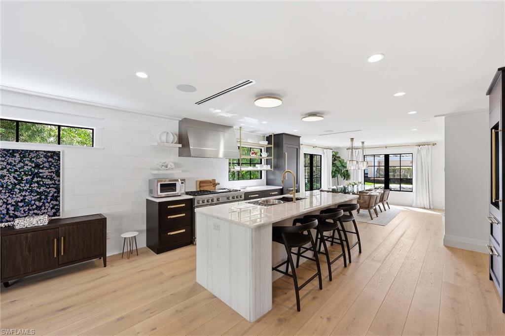 OLDE NAPLES - Residential