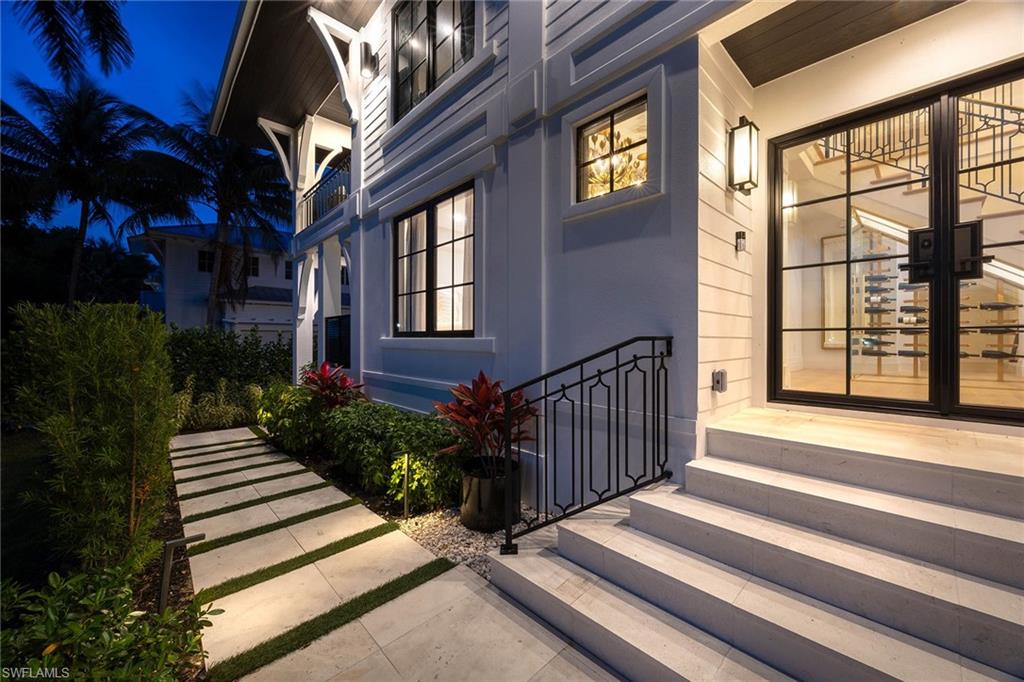 OLDE NAPLES - Residential