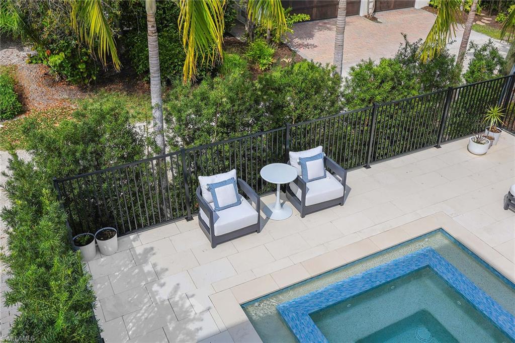 OLDE NAPLES - Residential