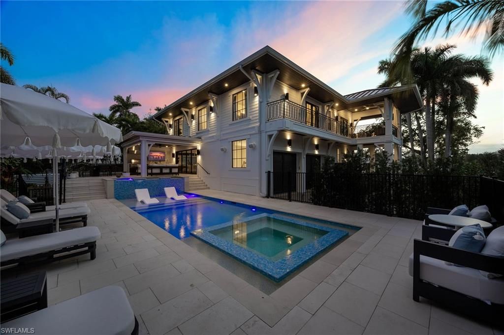 Photo of 1355 4th ST S, NAPLES, FL 34102 (MLS # 226011370)