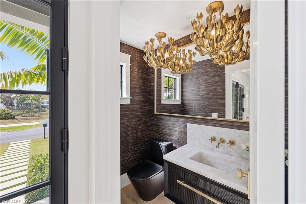 OLDE NAPLES - Residential