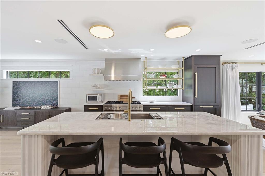 OLDE NAPLES - Residential