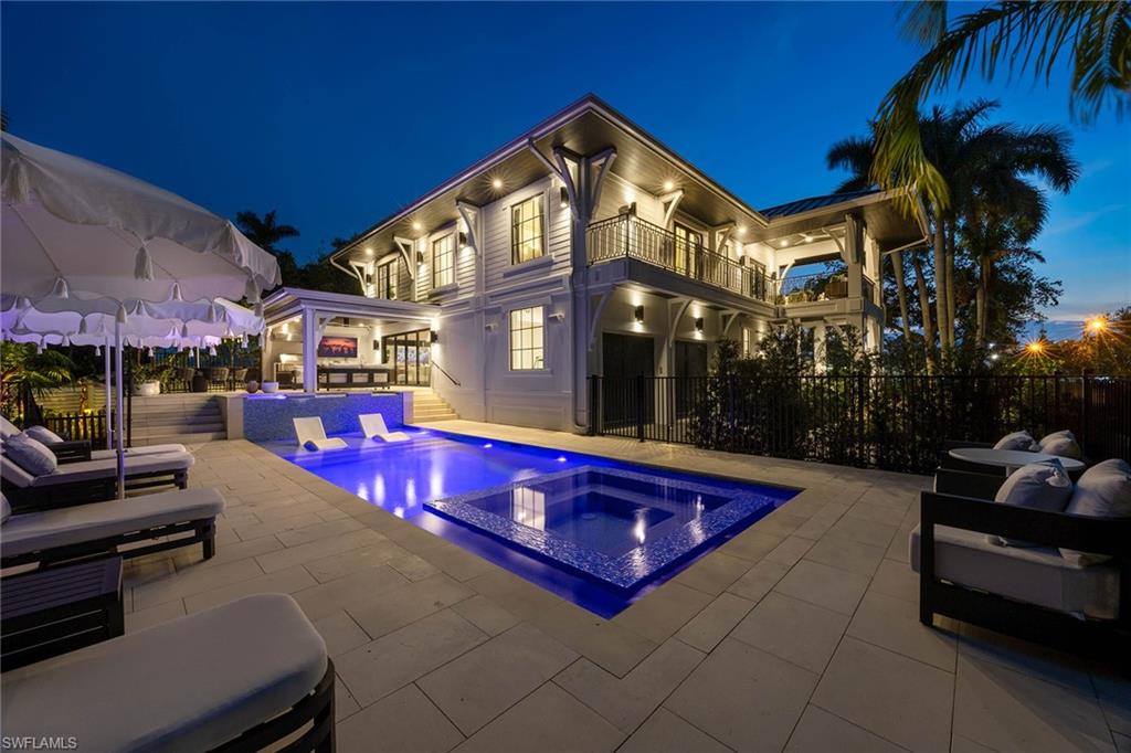 OLDE NAPLES - Residential