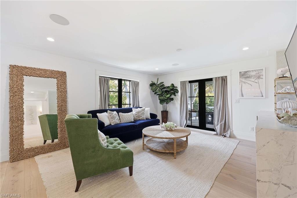 OLDE NAPLES - Residential