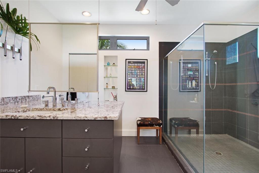 PALM ISLES - Residential