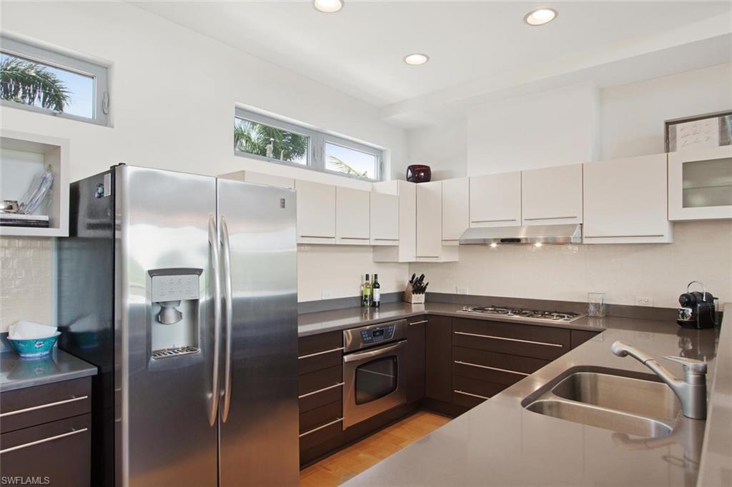 PALM ISLES - Residential